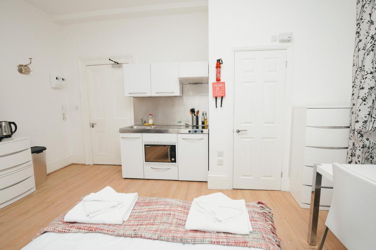 Cambridge City Studios By Payman Club Extérieur photo